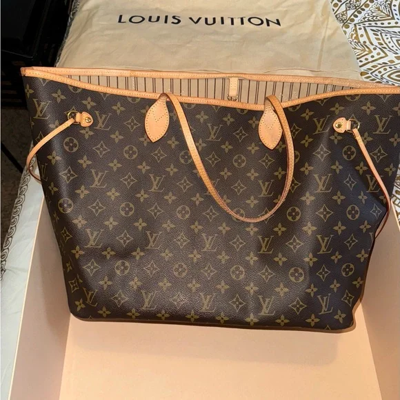 HP!!!🎉🥳EUC‼️Neverfull GM-M46978 - Picture 2 of 8